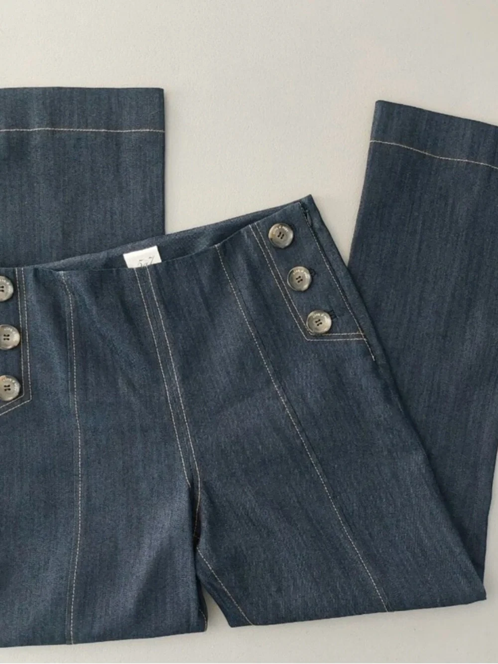 Cinq à Sept Tous Les Jours Chantal Dark Blue High Rise Cropped Jeans - Picture 5 of 11